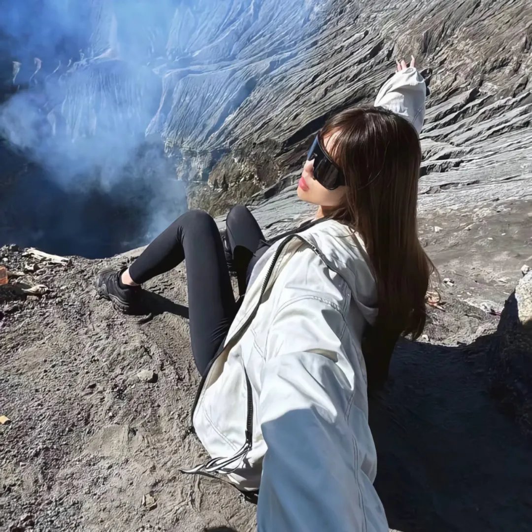 重生皇后，争做后宫第一白莲花